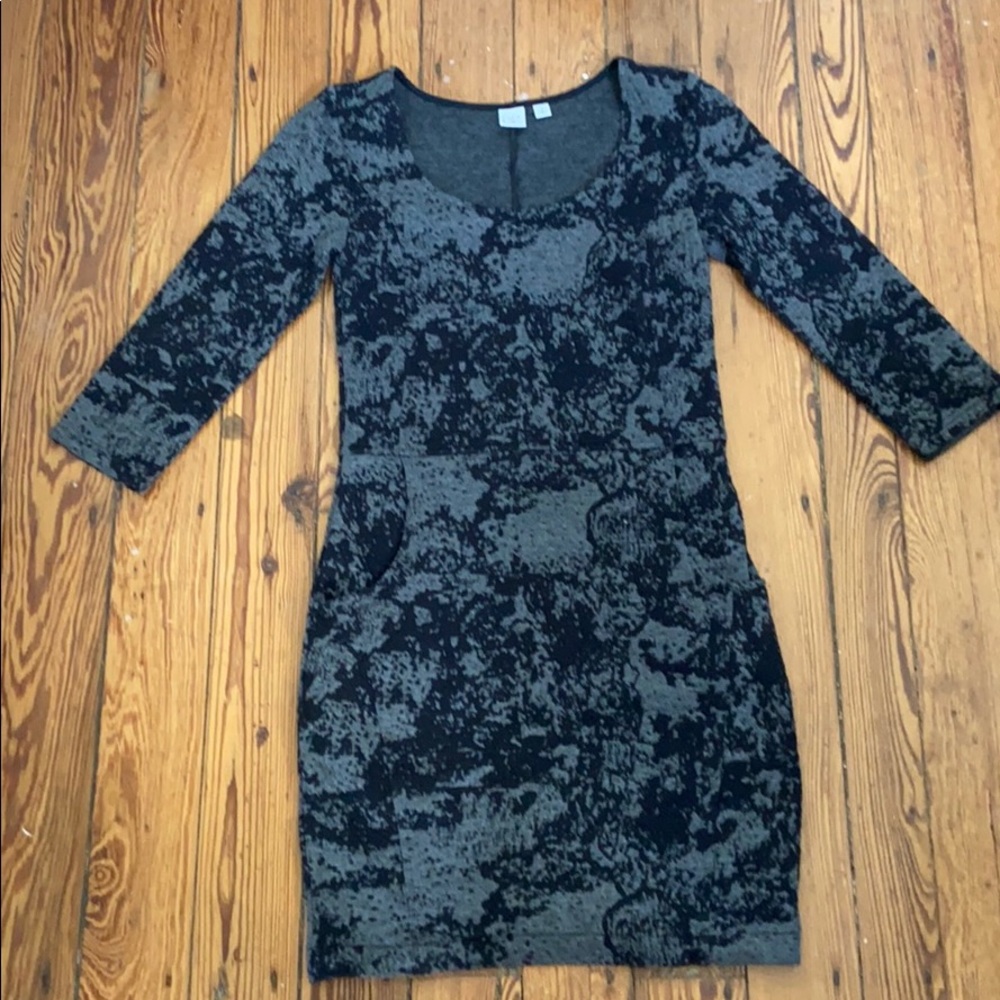 Long sleeve dress